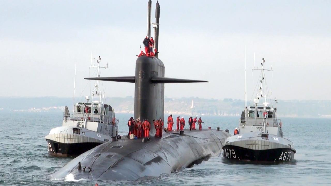 Record-Breaking Submarines